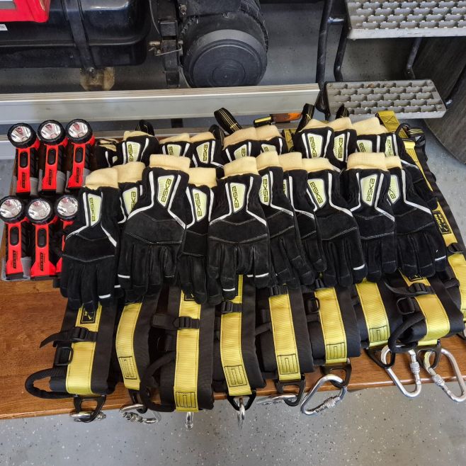 Ve spolupráci s @nadace_agrofert jsme podpořili a dodali vybavení pro JSDH Kotlasy 🚒 Zásahová jednotka SDH Kotlasy získala...